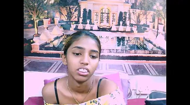 IndianSexySlender online show from 12.10.24