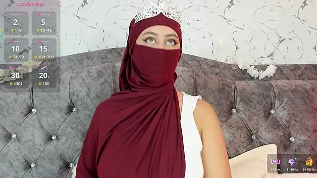 Snapshot of iiris_ chatting on 09.10.25 iiris online show from 09.10.25