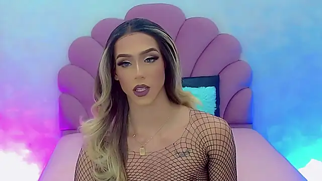 Snapshot of briana_sex32 chatting on 01.08.25 briana sex32 online show from 01.08.25