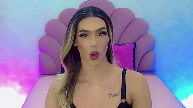 Snapshot of briana_sex32 chatting on 01.15.25 briana sex32 online show from 01.15.25