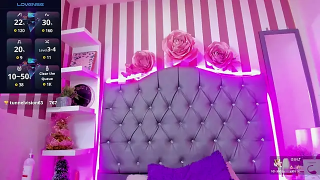 Snapshot of AllisonsweetZ chatting on 03.09.25 AllisonsweetZ online show from 03.09.25