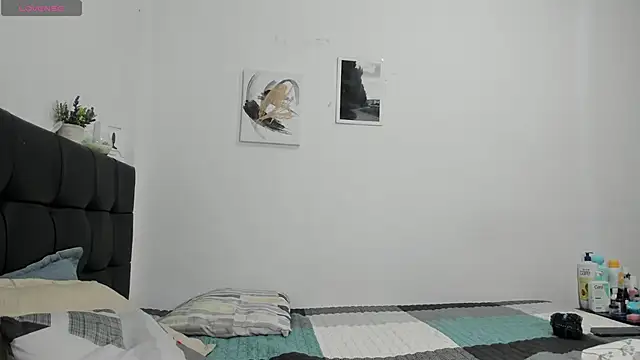 RoddyRich11 online show from 01.24.25