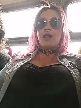 sophie banger online show from 06.16.26