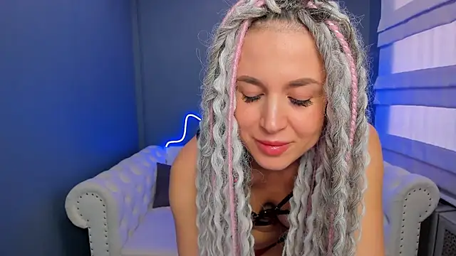 rock n roxy online show from 02.13.25