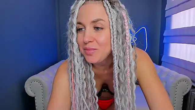 rock n roxy online show from 02.17.25