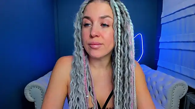 rock n roxy online show from 12.17.25