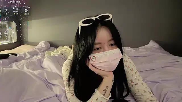 2hyun online show from 09.20.25