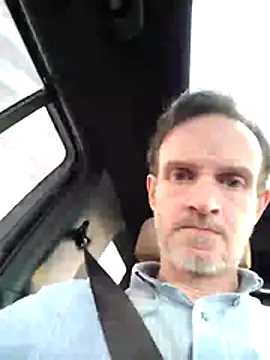 Snapshot of big8dall chatting on 04.19.26 big8dall online show from 04.19.26