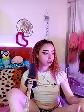 Snapshot of Yennastone chatting on 01.12.25 Yennastone online show from 01.12.25