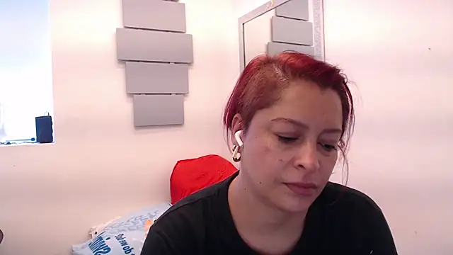 Snapshot of eva_twiss chatting on 07.18.26 eva twiss online show from 07.18.26