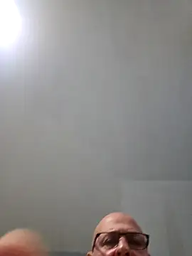 Snapshot of dickinyouto chatting on 02.01.26 dickinyouto online show from 02.01.26