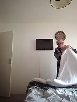 Bretoncool online show from 11.17.25