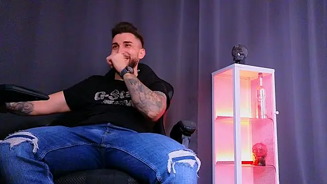 MightyAaron66 online show from 02.13.25