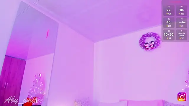 AbyWhitee online show from 01.11.25