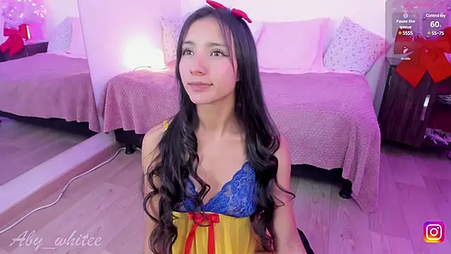 AbyWhitee online show from 01.20.25