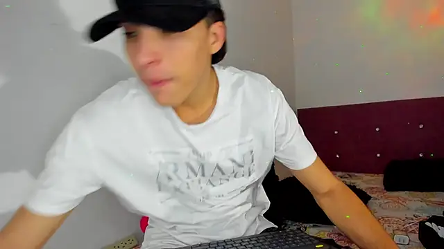 HeellBoy  online show from 01.06.26