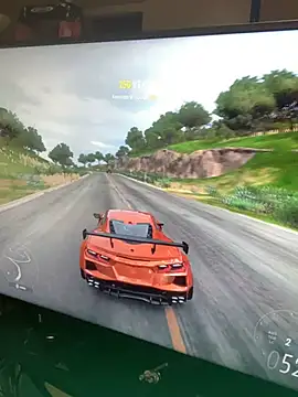 CrownedNyaries online show from 02.05.25