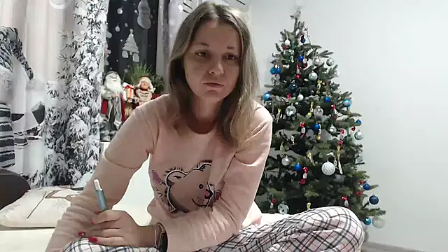 SweetMaddy888 online show from 12.29.24