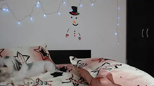 SweetMaddy888 online show from 01.02.25