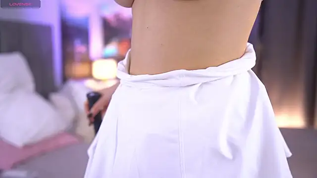 Snapshot of Tella_dream chatting on 01.23.25 Tella dream online show from 01.23.25