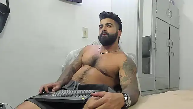 Lyon vach online show from 02.07.25