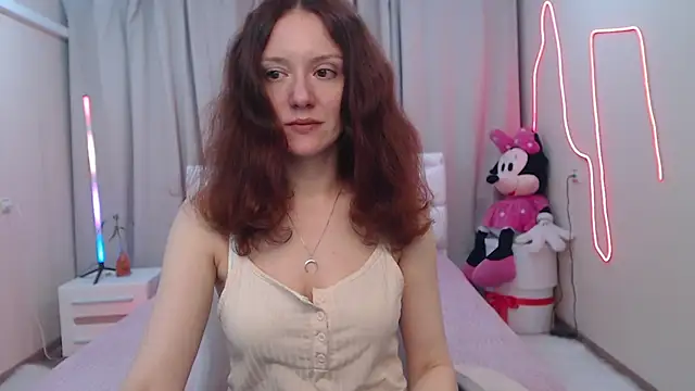 Snapshot of BarbaraStily chatting on 05.20.26 BarbaraStily online show from 05.20.26