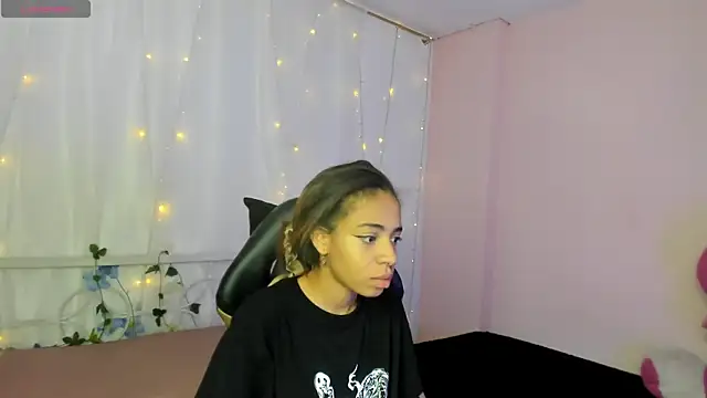 Abigail Wilson  online show from 02.03.25