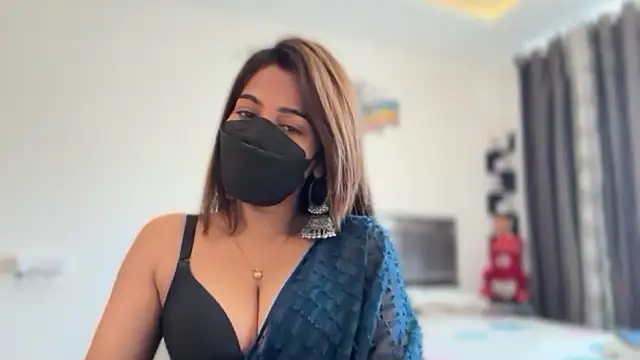 Snapshot of Hotty-Sana chatting on 03.28.26 Hotty-Sana online show from 03.28.26