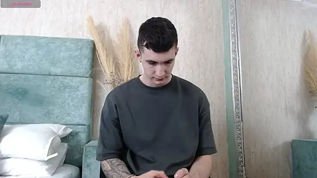 JacksonOlsenn online show from 03.20.25