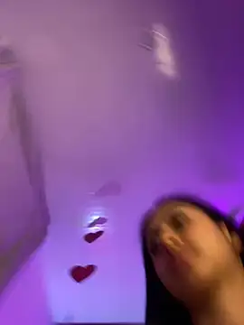 maddy bronw  online show from 02.08.25