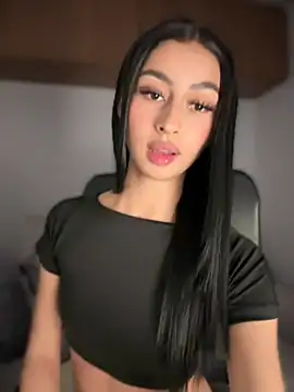 maddy bronw  online show from 03.23.25