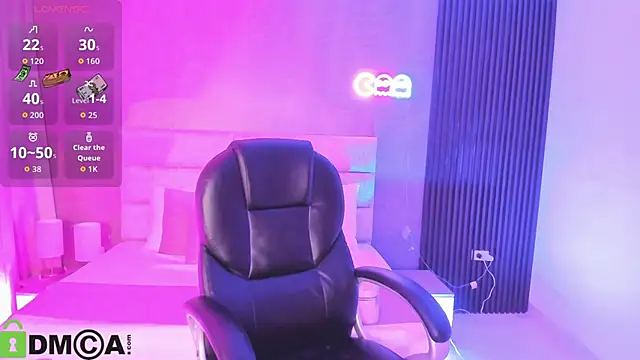 Snapshot of Cristal__adams chatting on 09.22.25 Cristal adams online show from 09.22.25