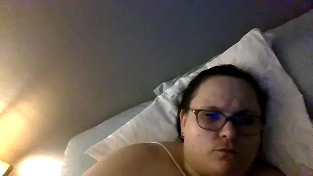 Snapshot of badbish777 chatting on 09.20.25 badbish777 online show from 09.20.25