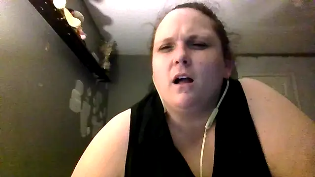 Snapshot of badbish777 chatting on 11.05.25 badbish777 online show from 11.05.25