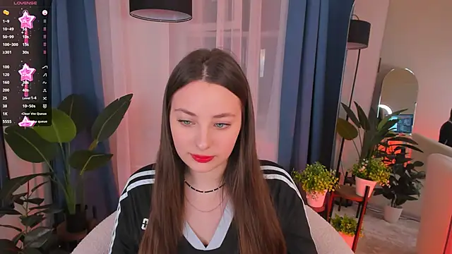 MoonLissa online show from 12.02.24