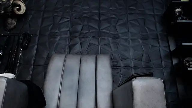 Snapshot of Agata_Darkness chatting on 11.23.25 Agata Darkness online show from 11.23.25