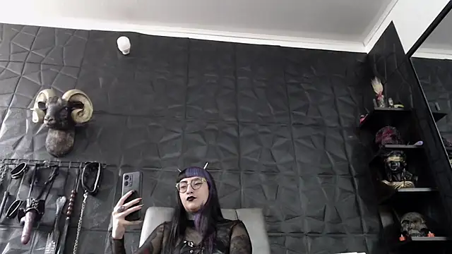 Agata Darkness online show from 05.28.26