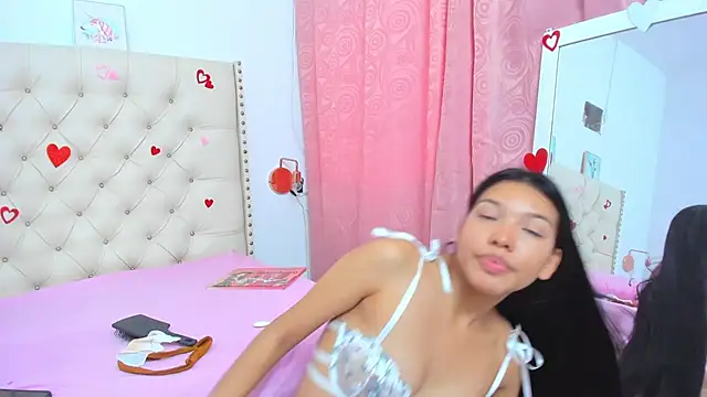 Snapshot of Kim_Eli chatting on 02.14.25 Kim Eli online show from 02.14.25