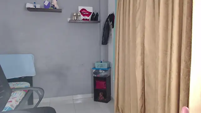 Snapshot of SusanLeroy chatting on 02.03.26 SusanLeroy online show from 02.03.26