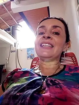 Samantha Sullivan  online show from 12.02.24