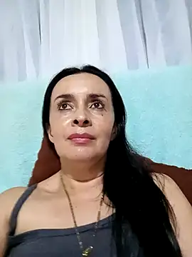 Samantha Sullivan  online show from 02.10.25