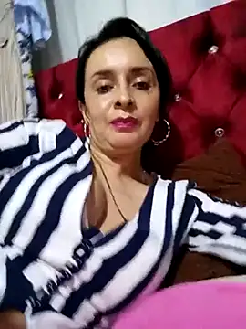 Samantha Sullivan  online show from 02.26.25