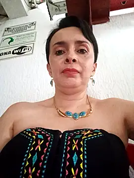 Samantha Sullivan  online show from 03.20.25