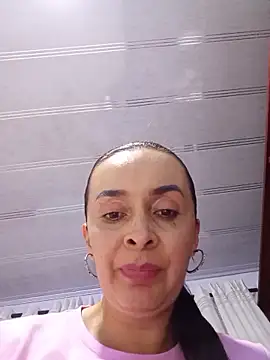 Samantha Sullivan  online show from 02.12.26