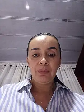 Samantha Sullivan  online show from 03.30.26