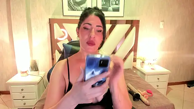 Vero wayne online show from 05.20.26