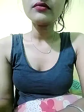 MISSQUEEN48 online show from 12.29.24