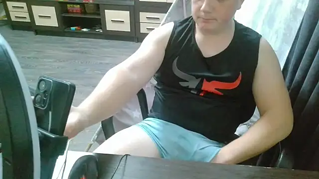 Snapshot of gamblingbum chatting on 03.03.26 gamblingbum online show from 03.03.26