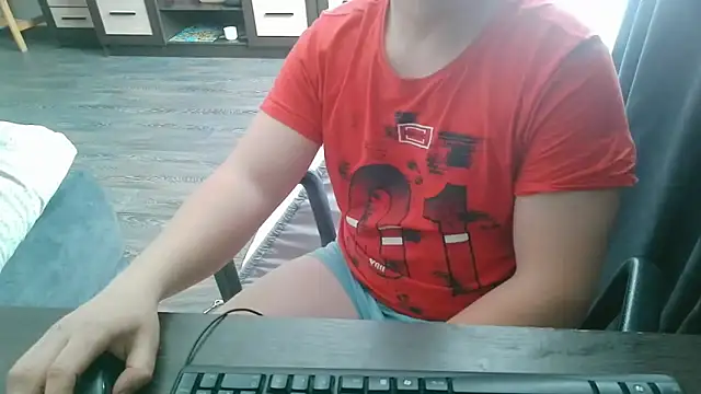 Snapshot of gamblingbum chatting on 03.29.26 gamblingbum online show from 03.29.26