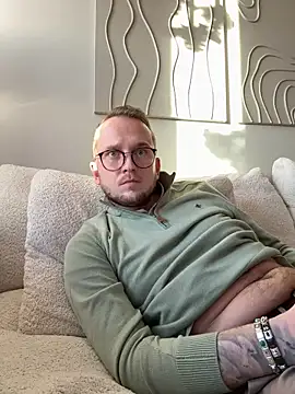 thehornyguy97 online show from 12.19.25